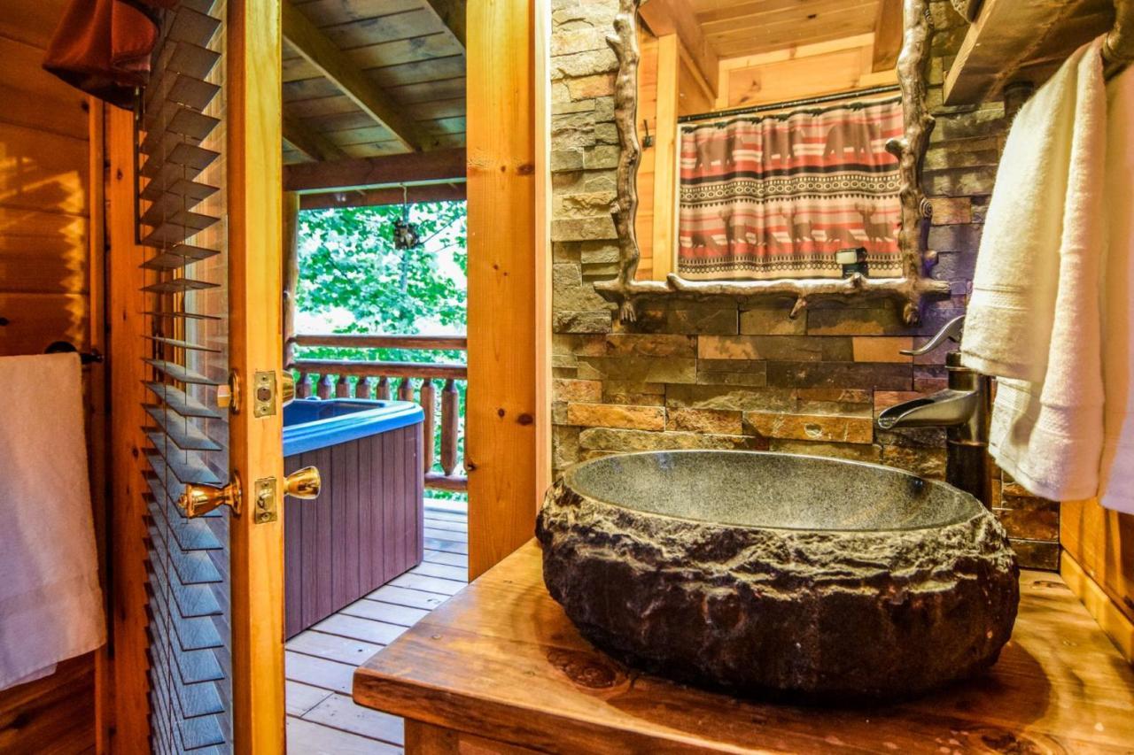 Beary Cozy Cabin Севьервилл Экстерьер фото