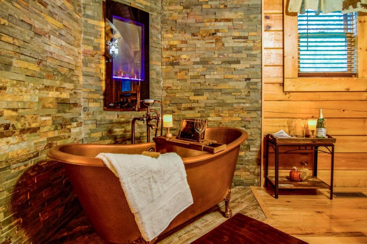 Beary Cozy Cabin Севьервилл Экстерьер фото
